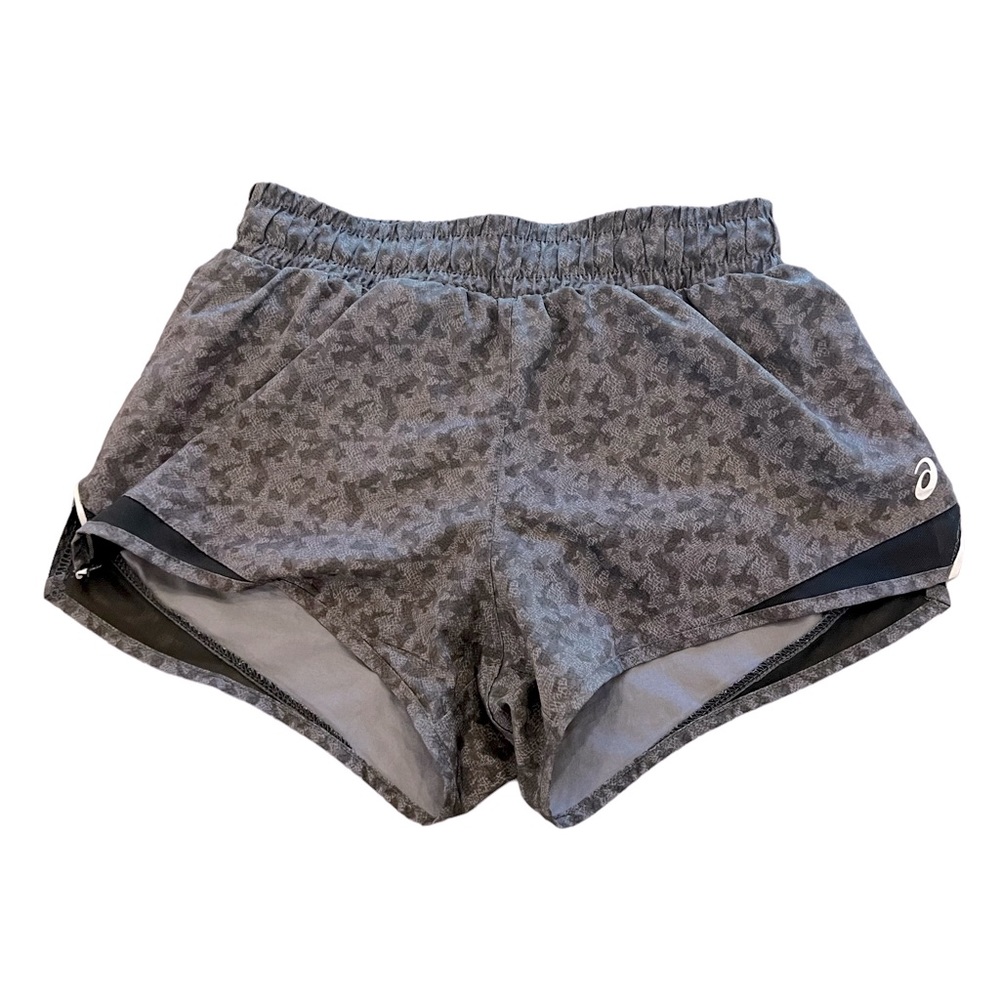 Like New ASICS Womens Animal Print Gray & Black Athletic Shorts Size XS